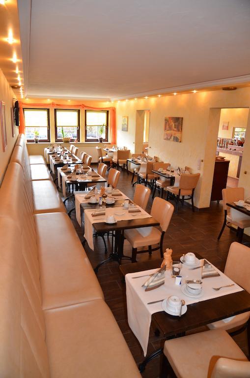 Hotel Pirsch Ramstein-Miesenbach Εξωτερικό φωτογραφία