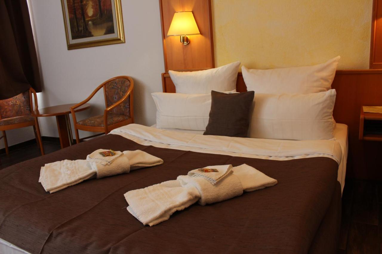 Hotel Pirsch Ramstein-Miesenbach Εξωτερικό φωτογραφία